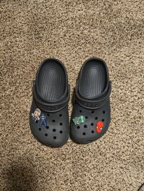 Crocs